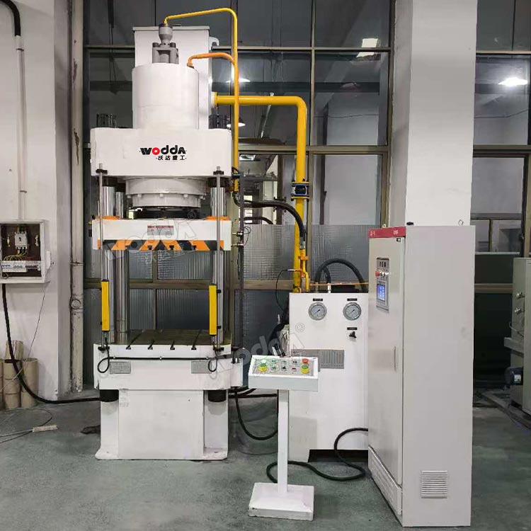 315吨四柱液压机 315吨四柱液压机