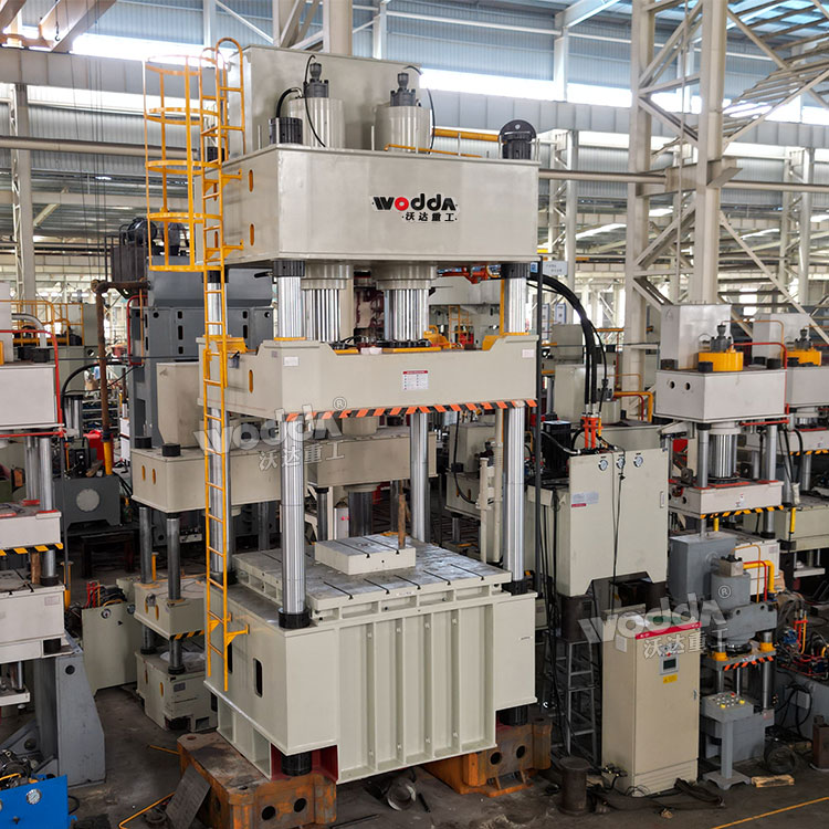 800吨四柱液压机 800吨四柱液压机