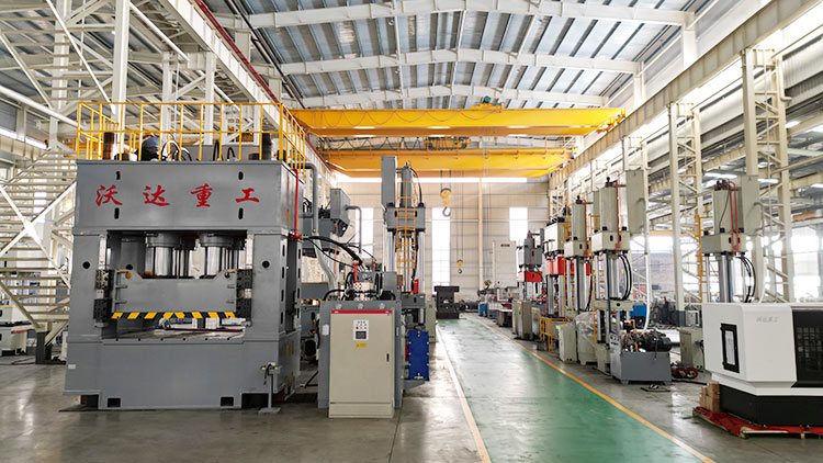 冰球突破重工液压机 冰球突破重工液压机