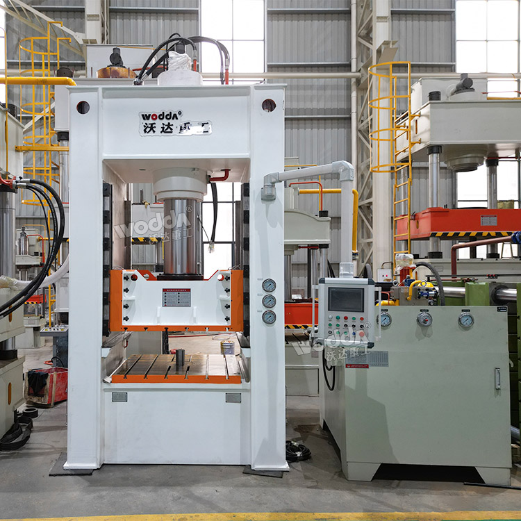 315吨框架式液压机 315吨框架式液压机