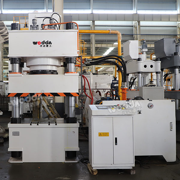 四柱液压机 四柱液压机