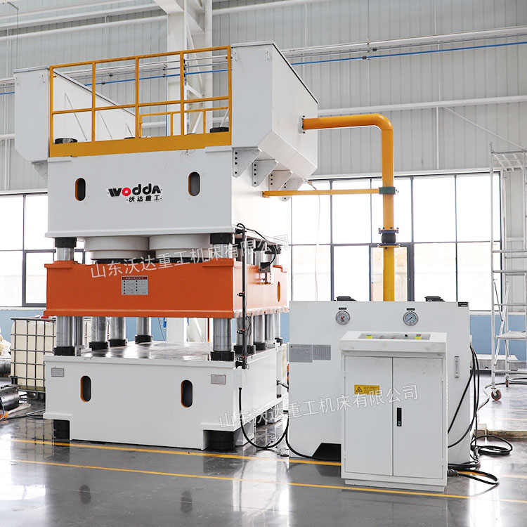 钢木门压花机.jpg 钢木门压花机.jpg