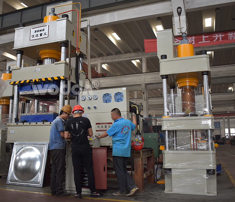 不锈钢水箱拉伸机价格 不锈钢水箱拉伸机价格