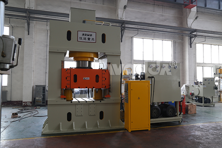 框架式液压机 框架式液压机