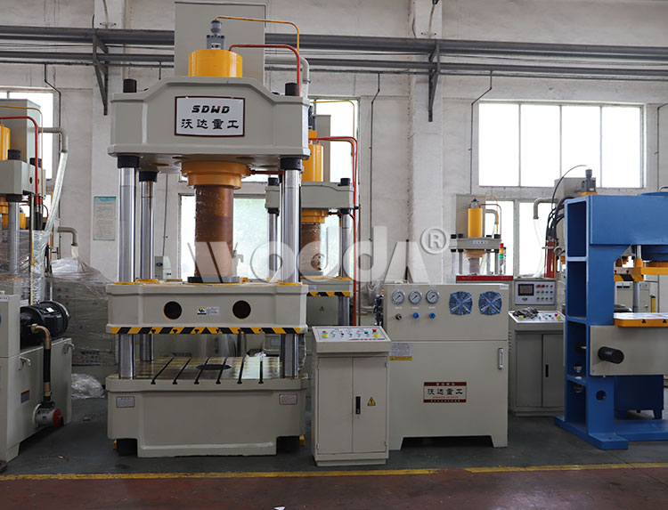 三梁四柱单杠液压机 三梁四柱单杠液压机