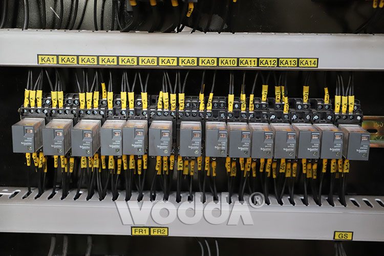 315t三梁四柱液压机 315t三梁四柱液压机