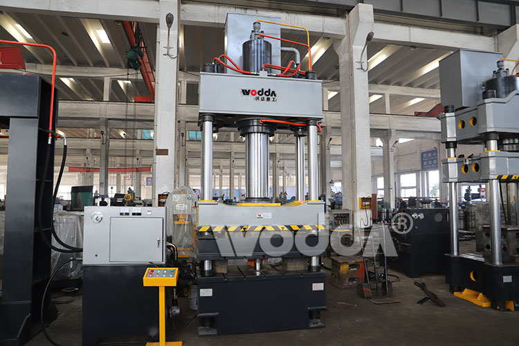 四梁四柱液压机 四梁四柱液压机