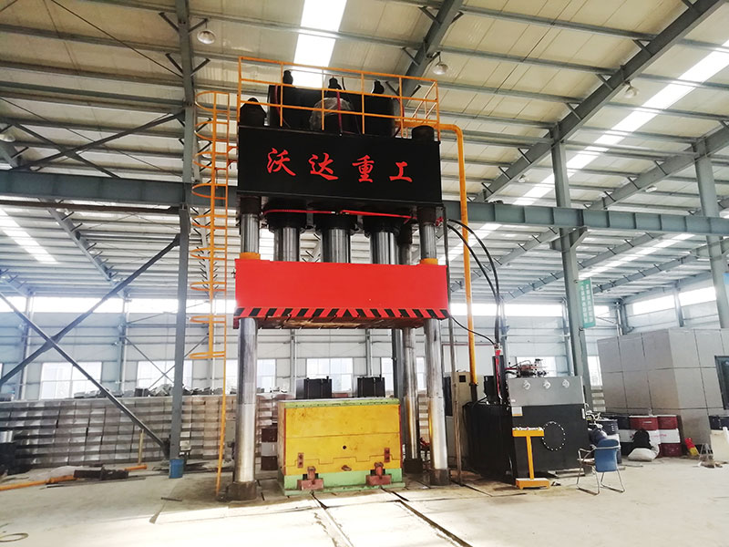 1000吨液压机多少钱一台 1000吨液压机多少钱一台