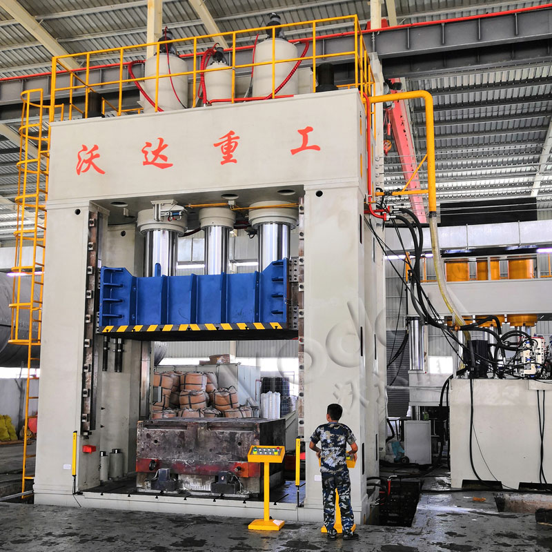 SMC复合材料模压液压机价格 SMC复合材料模压液压机价格