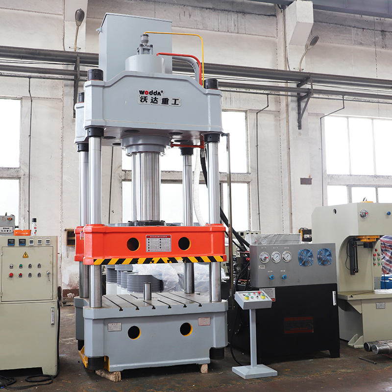 315吨液压机 315吨液压机