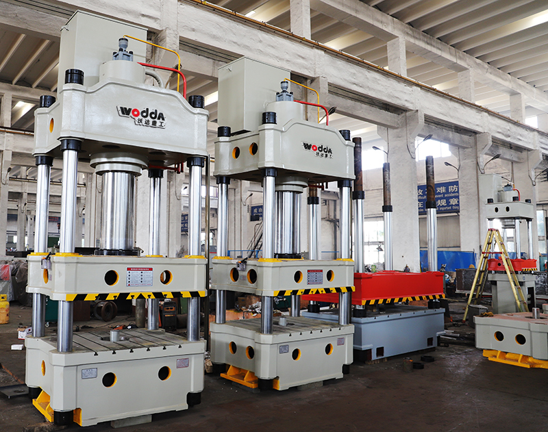 315吨液压机价格 315吨液压机价格